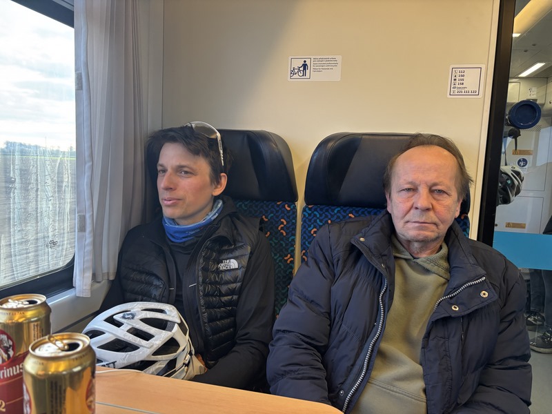 kam jedete kluci